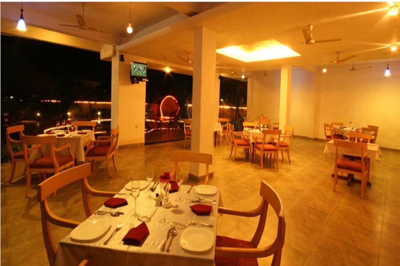 Lambana Resort Calangute Extérieur photo