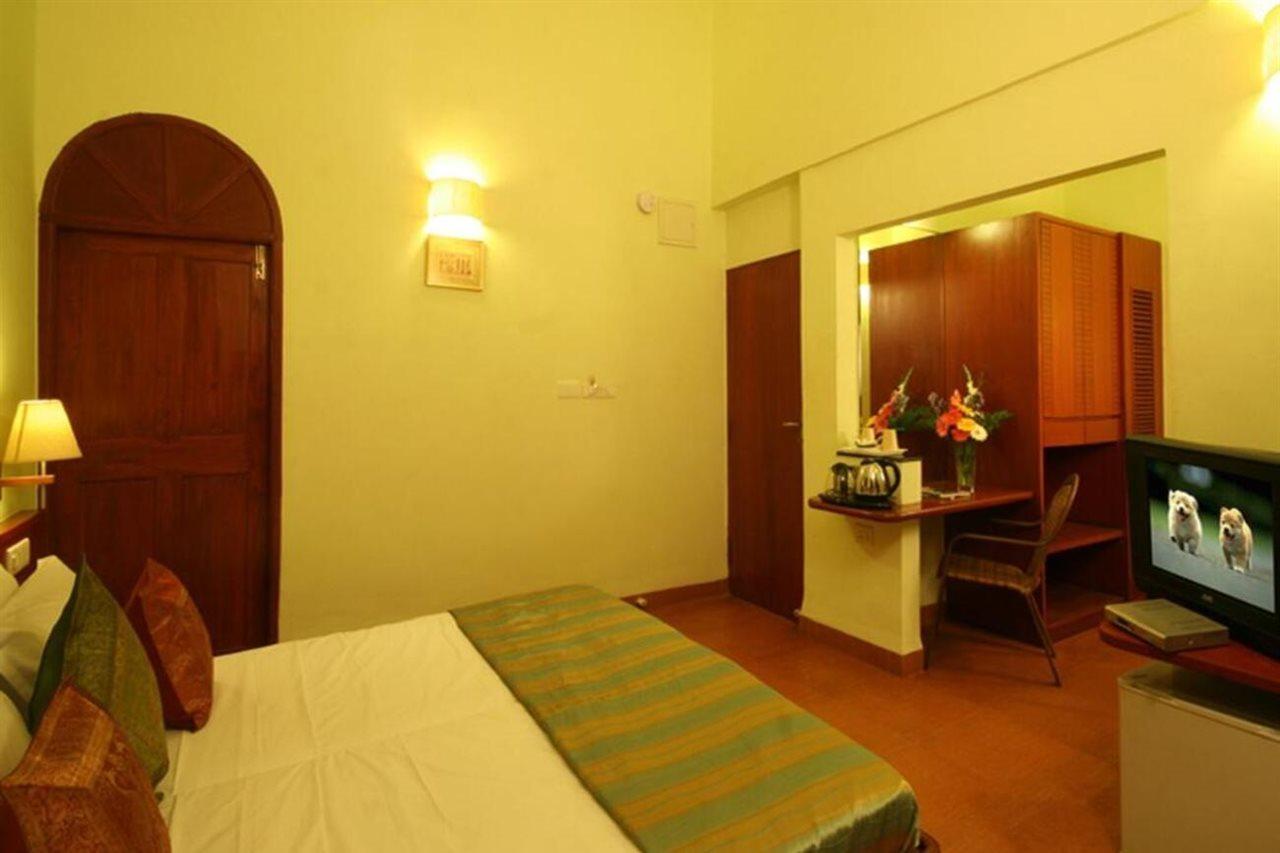 Lambana Resort Calangute Extérieur photo